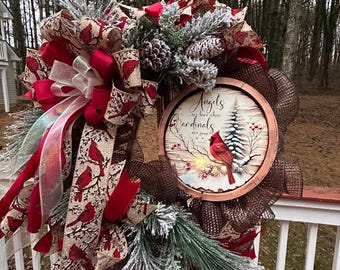 Winter Cardinal Wreath