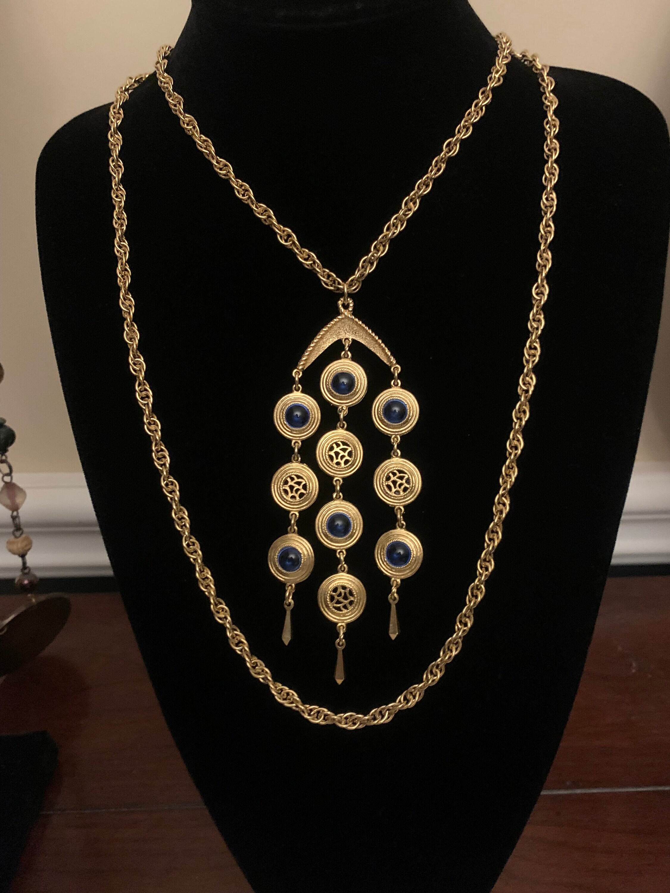 Large Gold Rhinestone 80s Necklace - Etsy