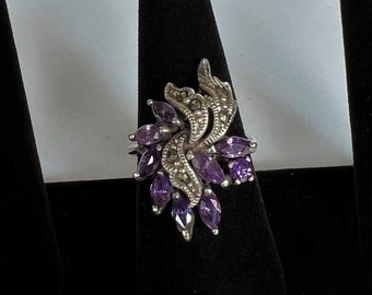 Vintage sterling silver 925 marquise amethyst and marcasite flower ring with a beautiful unique sparkly design, size US 9.25