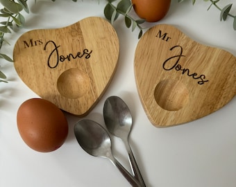 Wooden Heart Egg Cup, Easter gift, personalised egg cup, Heart egg holder, laser engraved, dippy eggs, Couple gifts, Mr and Mrs, newlyweds