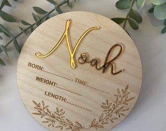 Baby Arrival Sign, Hello World sign, Engraved Baby Name Plaque, Birth Gifts, Baby Photo Prop, Baby Announcement, Acrylic & wooden name sign