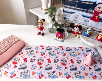 Captain Minnie | Mickey | Desk Mat | Mouse Pad | Coaster | DM124