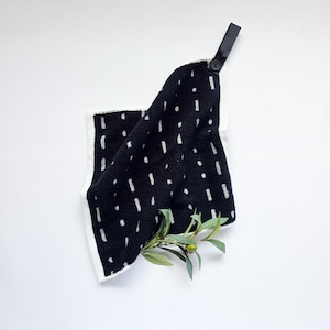 Black & White Pattern Hanging Hand Towel: Absorbent Cotton
