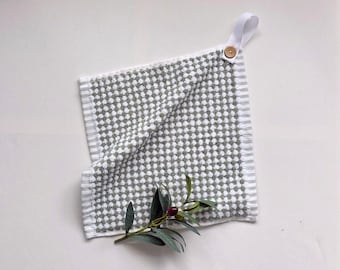 Groene geruite hangende handdoek