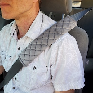 Car Seat Belt Cover Shoulder Pad SeatBelt Pillow Decoration Gurtpolster Auto  Safety Belt Pad Car Interior