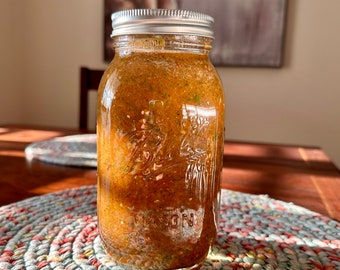 Homemade salsa 32oz