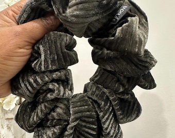Coletero de terciopelo hecho a mano: lazo suave para el pelo