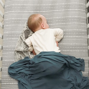 Bamboo Crib Sheet In Geometric Print, Unisex Fitted Baby Crib Sheets, Crib Bedding Set For Boy or Girl, Baby Bedding Set, Toddler Bedding