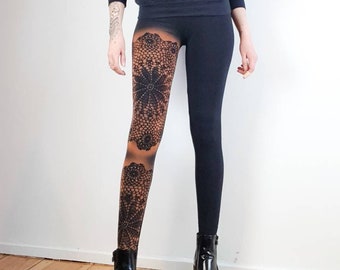 Leggings mit Spitzen und rundem Häkelmuster, oversize plussize curvy Leggings, Winterleggings, Weihnachtsleggings