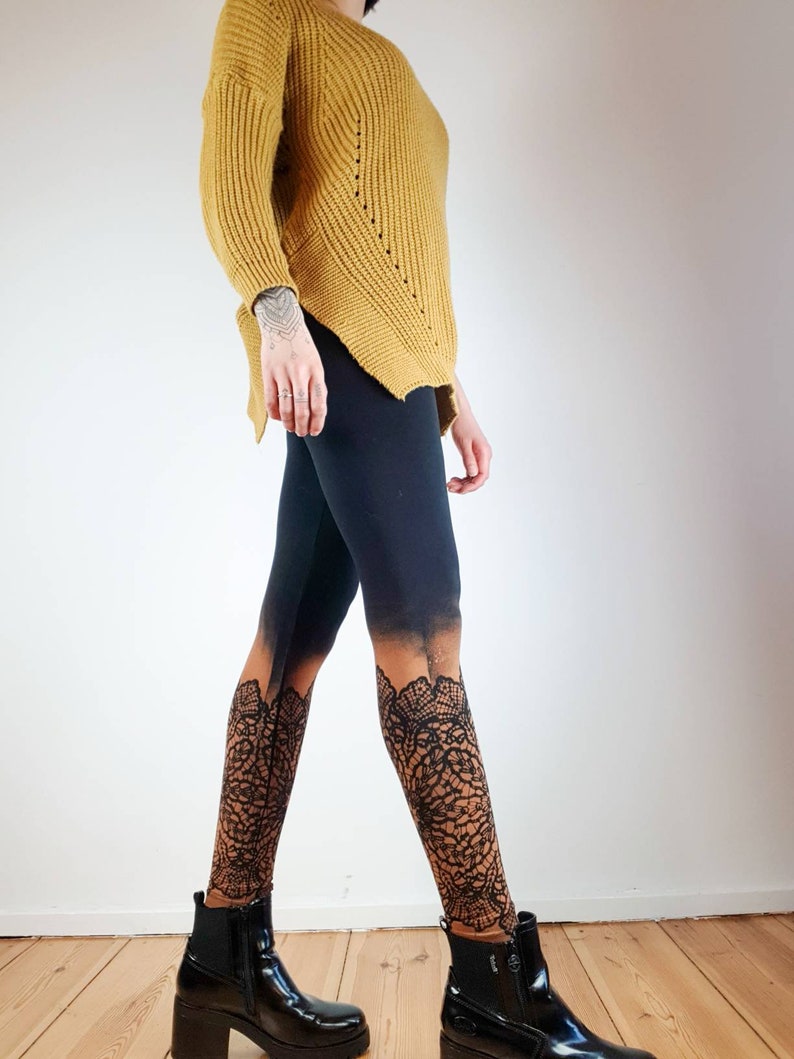 Leggings with floral lace and mandala pattern zdjęcie 10