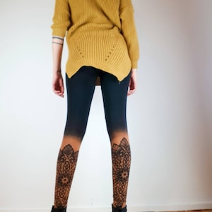 Leggings with floral lace and mandala pattern zdjęcie 8