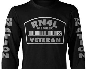 Camiseta negra de manga larga miembro veterano de RN4L (nueva) Estampado plateado metalizado