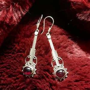 Vintage Silver Garnet guitar drop earrings