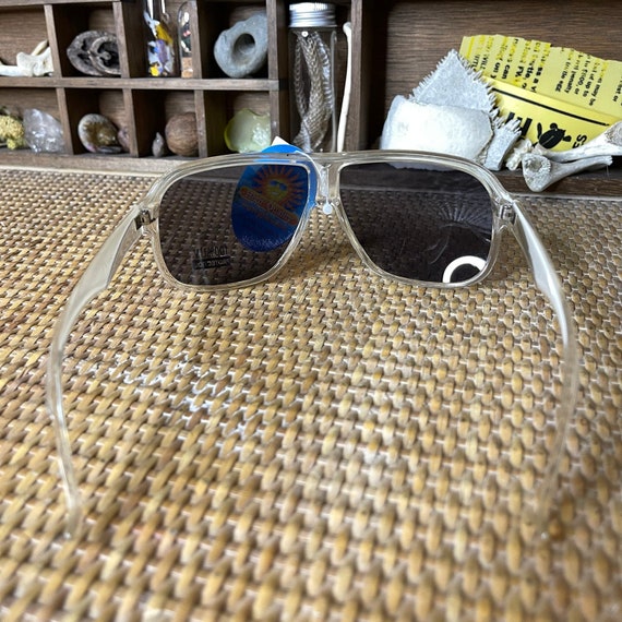 Vintage 90s Clear White Sunglasses Plastic Frame … - image 4