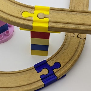 Wooden train track to Duplo Adapter (Brio / Thomas / Melissa & Doug / Imaginarium)