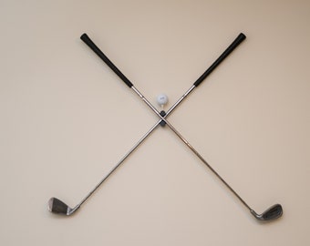 Golf Club Crossed Wall Hanger Bracket