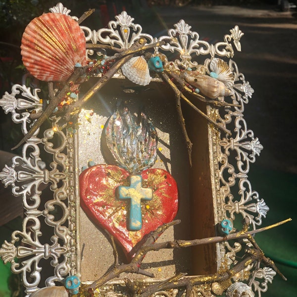 Light up Sacred Heart Box & sacred heart with FREE SHIPPING
