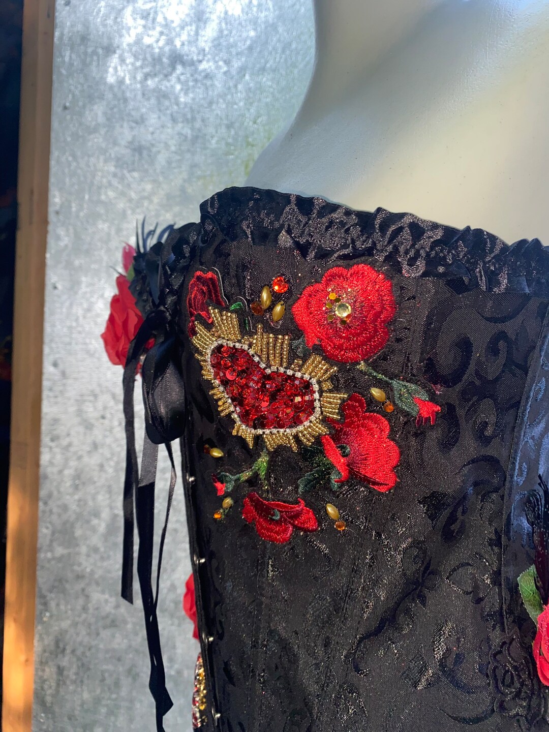 Catolina Custom Made Corset main image 0