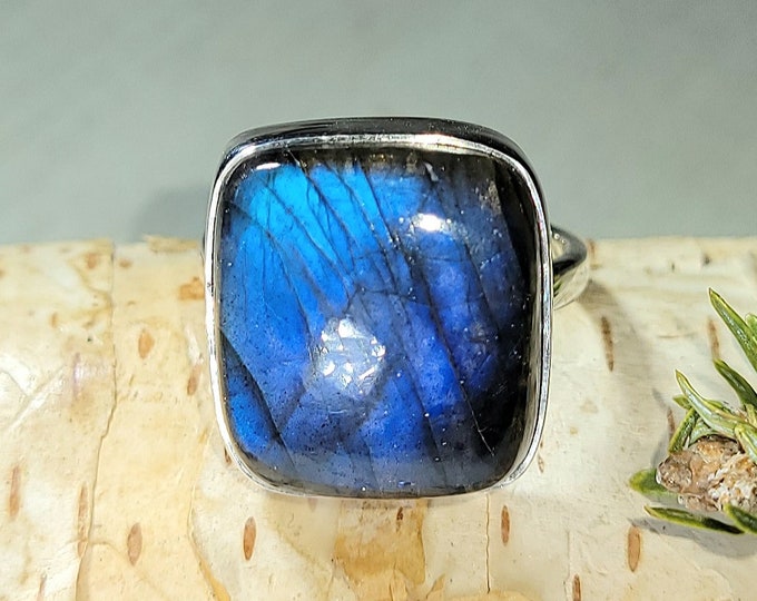 Natural AAA Grade Blue Flash Cushion Labradorite Handmade .925 Sterling Silver Ring Size 7.5 7 Grams 5/8" x 5/8" AL28