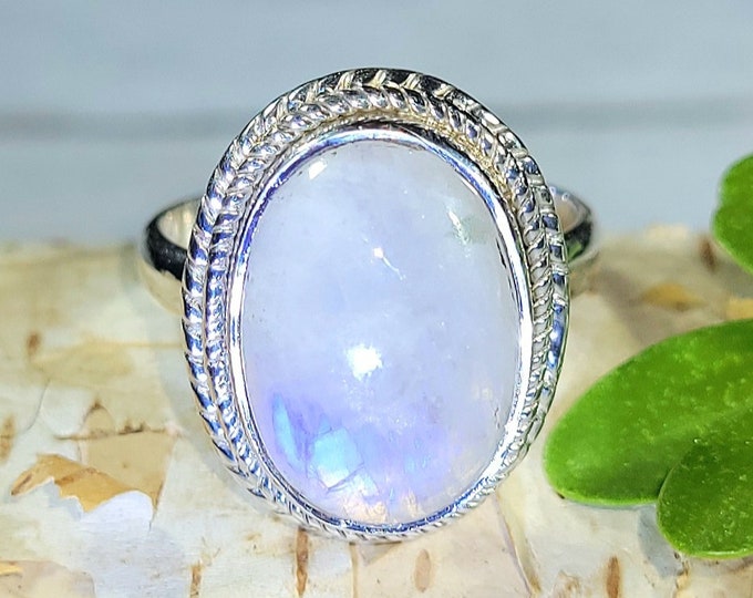 Natural Top Choice Oval Blue Flash Moonstone .925 Sterling Silver Ring Size 5.5 5 Grams 3/4" x 11/16" EY41