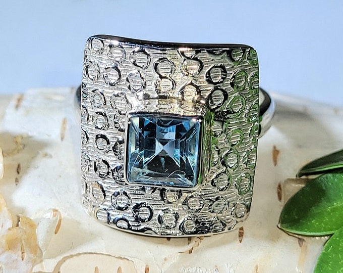 Natural Princess Cut Blue Topaz .925 Sterling Silver Ring Size 7 4 Grams 3/4" x 3/4" P03