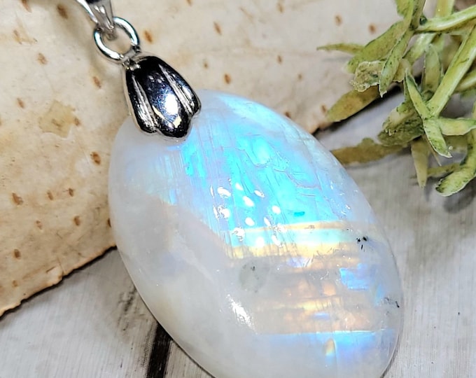 Moonstone Pendant, Multi Flash Moonstone Oval Cabochon Sterling Silver Pendant, Gift for Her, Handmade Pendant, Statement Pendant, HA09