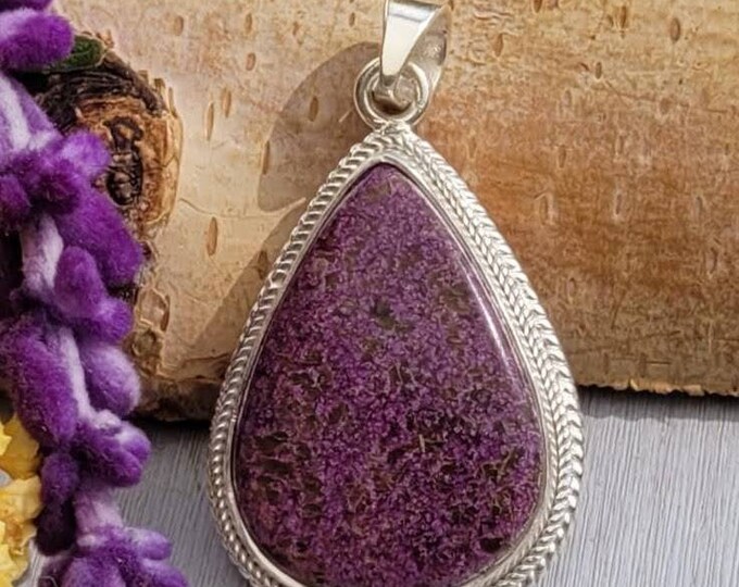 Natural High Grade Stichtite Pear .925 Sterling Silver Pendant 1 7/8" x 1" 10 Grams CW05.
