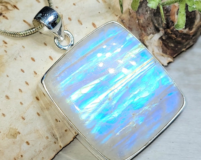 Moonstone Pendant, Rainbow Moonstone Sterling Silver Pendant, Premium Grade Moonstone Pendant, Gift for Her, Statement Pendant, GF03