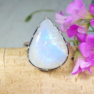 Rainbow Moonstone Ring, Moonstone Ring, Moonstone Sterling Silver Ring Size 8.75, Statement Ring, Handmade Ring, Boho Ring, Gift for Her, FG