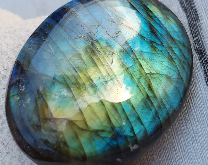 Blue Flash Labradorite Oval Cabochon (26mm x 35mm, 55ct)
