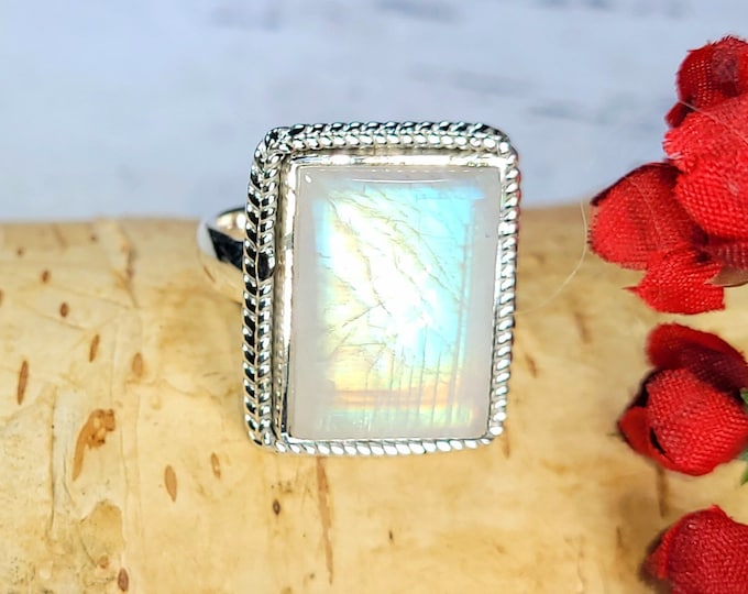 Rainbow Moonstone Ring, Moonstone Ring, Sterling Silver Moonstone Ring, Moonstone Ring Size 6, Statement Ring, Boho Ring, Natural Stone DJ
