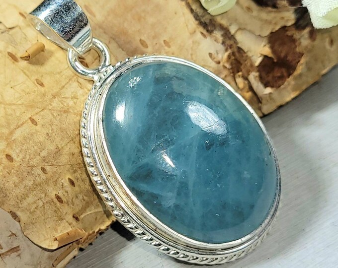 Natural Bluish Green Aquamarine Oval .925 Sterling Silver Pendant 9 grams 1 5/8" x 15/16" CZ59