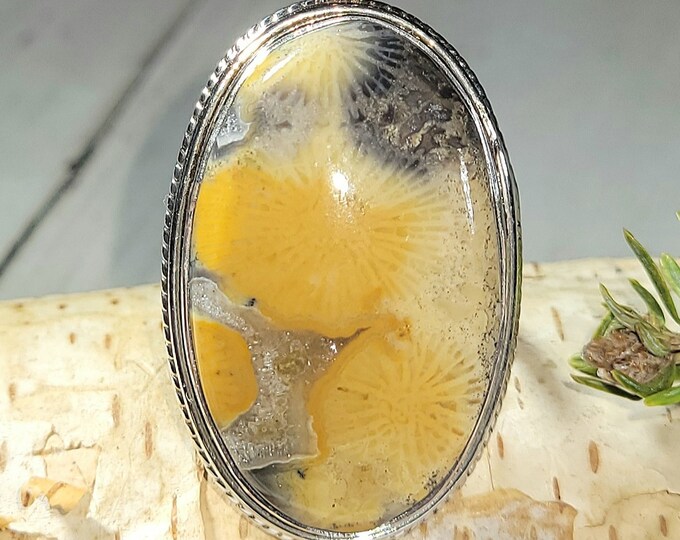 Natural AAA Fossil Coral Handmade .925 Sterling Silver Ring Size 9 13 Grams 1 1/2" x 1" AM04