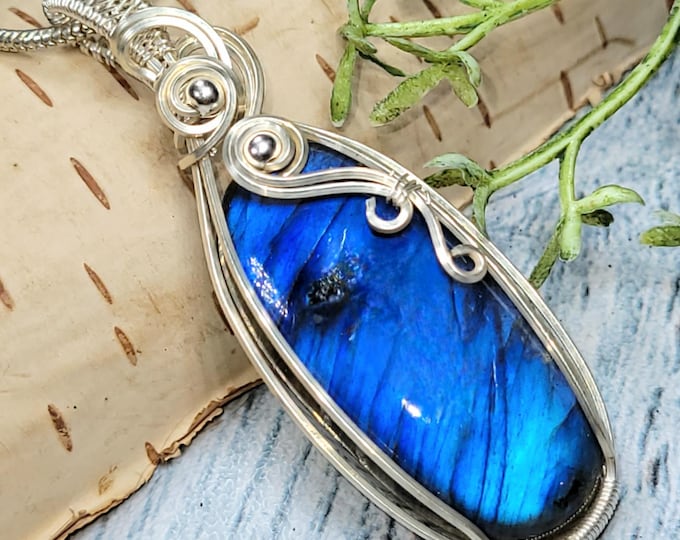 Labradorite Pendant, Labradorite Sterling Silver Wire Wrapped Pendant, Labradorite Weaved Pendant, Handmade Pendant, Gift for Her, JA21