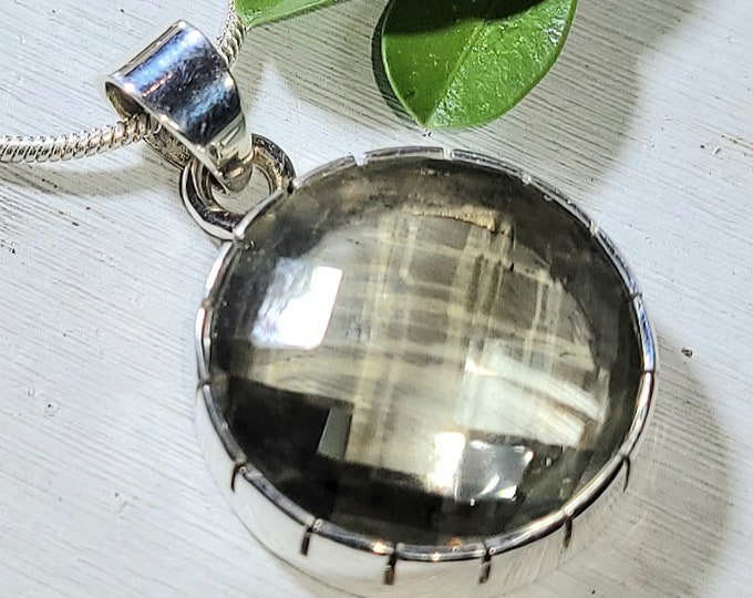 Natural High Grade Rose Cut Green Amethyst  .925 Sterling Silver Pendant 7 grams 1 1/4" x 3/4" AJ08 Eye Clean