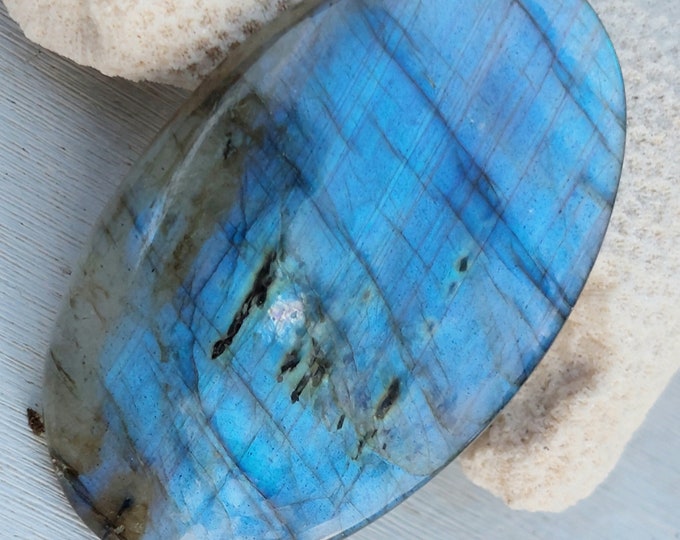 Blue Flash Labradorite Oval Cabochon: 45ct Gemstone for Wire Wrapping