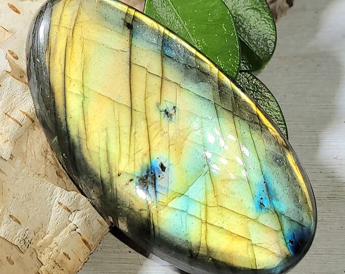 Natural Multi-Flash Labradorite Oval Cabochon 70ct 46mm x 24mm Wire Wrapping, Weaving, Pendant EV34