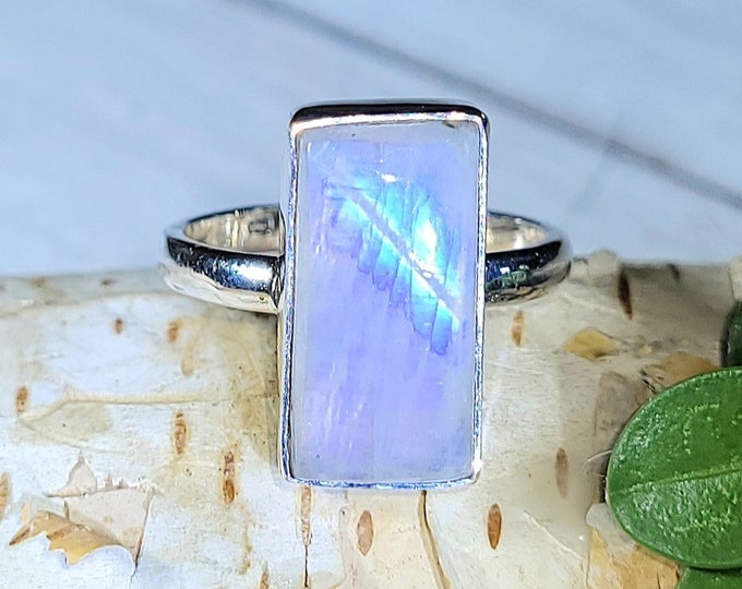 Natural Choice Rectangle Moonstone .925 Sterling Silver Ring Size 5.5 4 Grams 5/8" x 3/8" EX34