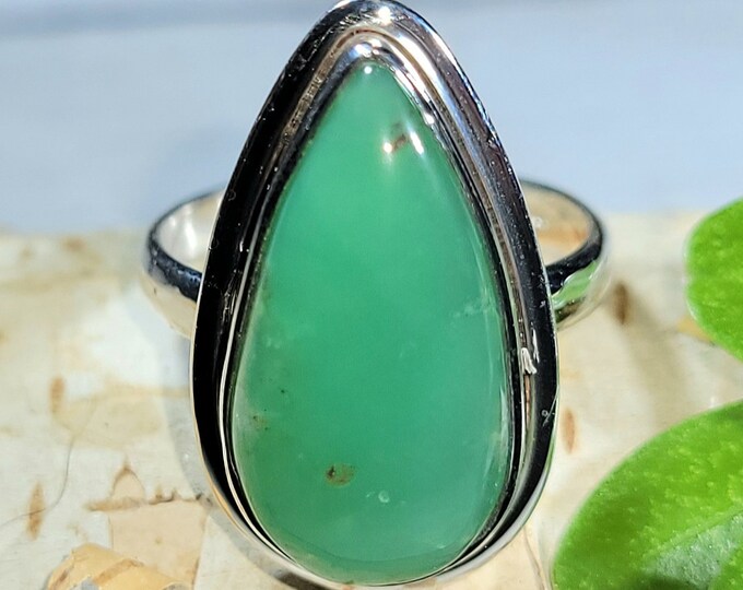 Natural High Grade Green Chrysoprase Pear .925 Sterling Silver Ring Size 6 5 Grams 7/8" x 9/16" EY34