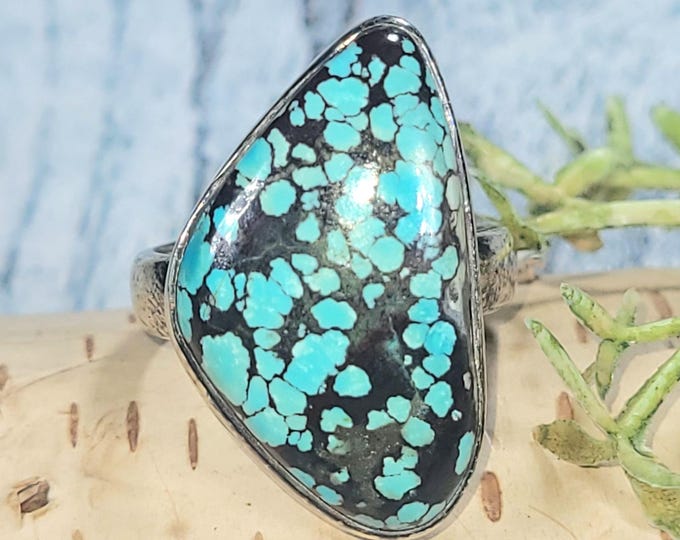 Handmade Tibet Turquoise Sterling Silver Ring: Statement Jewelry, Size 7