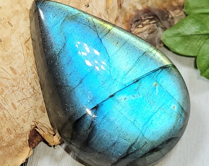 Natural Premium Blue Flash Labradorite Pear Cabochon 35ct 7 Grams 30mm x 21mm Wire Wrapping, Weaving or Pendant, Collector AT14