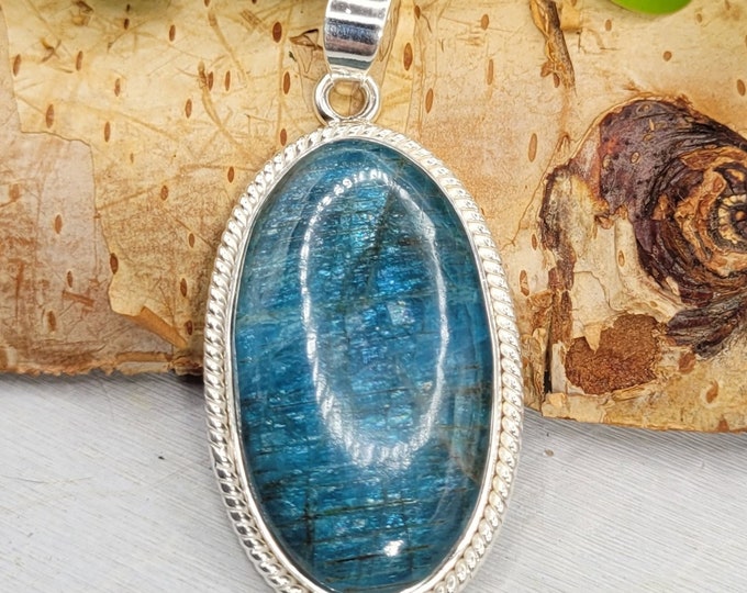 Blue Apatite Pendant, .925 Sterling Silver Apatite Pendant, Large Apatite Pendant, Gift for her, Statement pendant CT08
