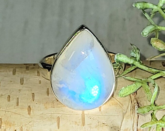 Moonstone Ring, Rainbow Moonstone Sterling Silver Ring, Premium Grade Moonstone Ring, Size 8, Statement Ring, Handmade Ring, HT
