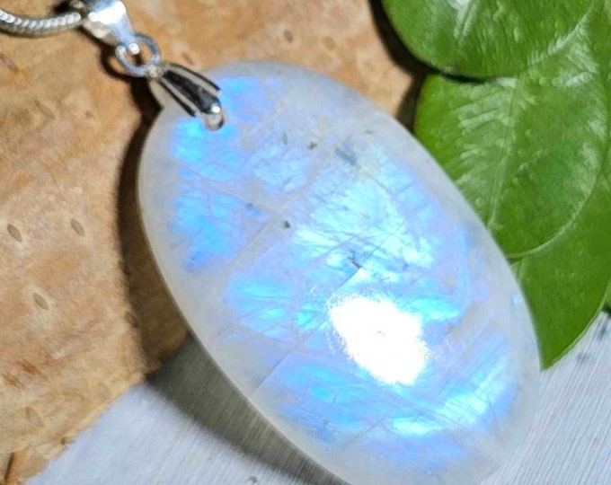 Moonstone Pendant, Rainbow Moonstone Oval Cabochon Sterling Silver Pendant, Blue Color Flash, Gift for Her, Handmade Pendant, FL44
