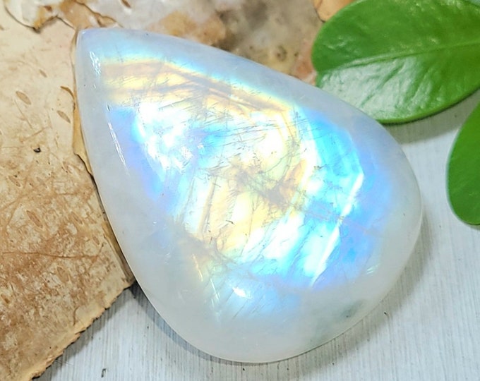 Natural AAAA Grade Rainbow Moonstone Pear 50Ct Cabochon Wire Wrapping, Weaving, or Pendant 32mm x 23mm CJ19 Weaving or Wire Wrapping