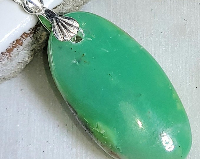 Natural High Grade Chrysoprase Oval Cabochon .925 Sterling Silver Pendant 1 1/2" x 5/8" EC19 Sterling Silver Bail