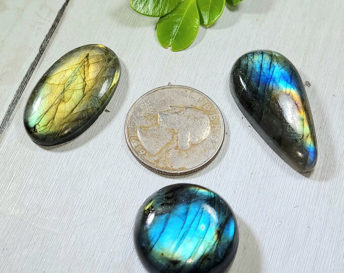 Natural Multi-Flash Labradorite Mixed Cabochons 105ct 3 Stone Lot Wire Wrapping, Weaving, Pendant or Collector CB26