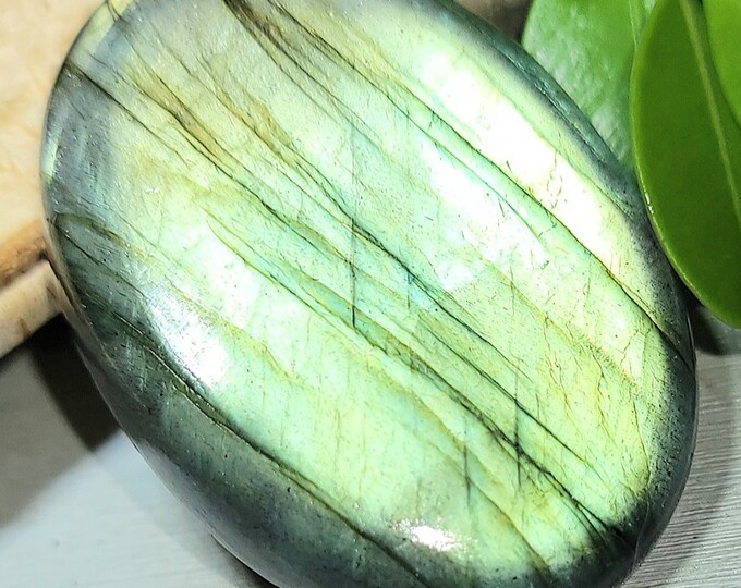 Natural Multi-Flash Labradorite Oval Cabochon 70ct 38mm x 26mm Wire Wrapping, Weaving or Pendant, Collector LB04