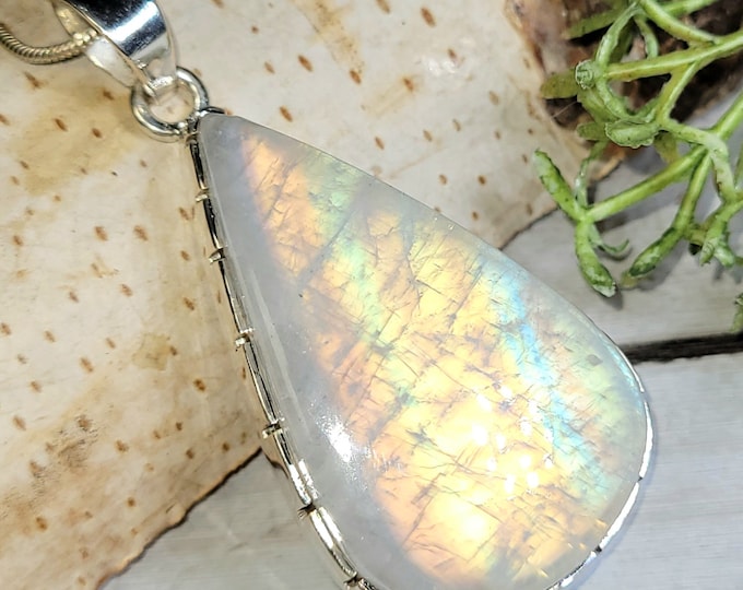 Moonstone Pendant, Rainbow Moonstone Sterling Silver Pendant, Premium Grade Moonstone Pendant, Gift for Her, Statement Pendant, GJ35