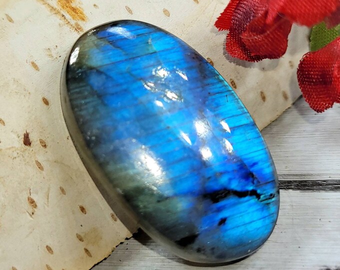 Natural Premium Blue Flash Labradorite Oval Cabochon 35ct 32mm x 18mm Wire Wrapping, Weaving, Pendant, Collector DA15